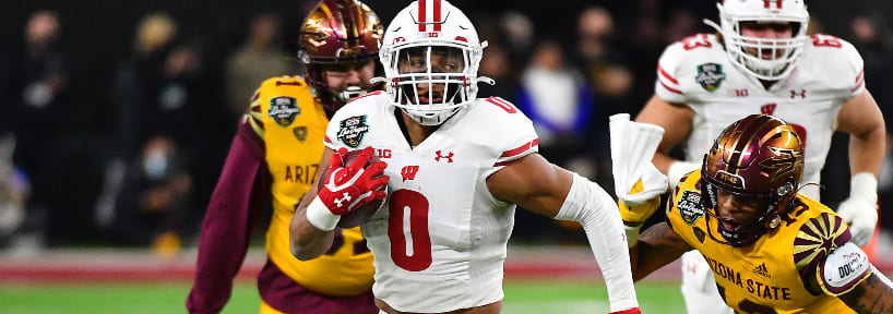 College Football Week 5 Player Prop Bets Picks & Predictions: Illinois vs. Wisconsin (2022)