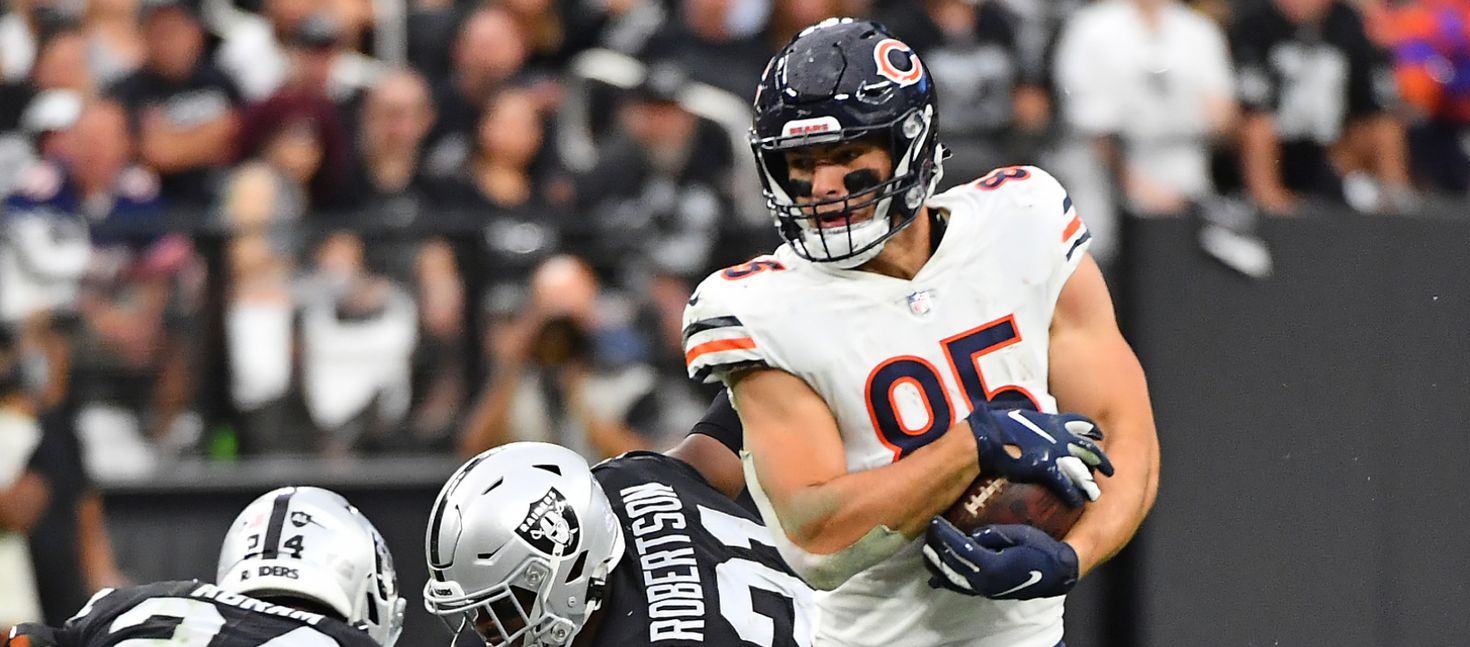 Thursday Night Football Betting Primer: Expert Picks & Predictions ( Commanders vs. Bears)