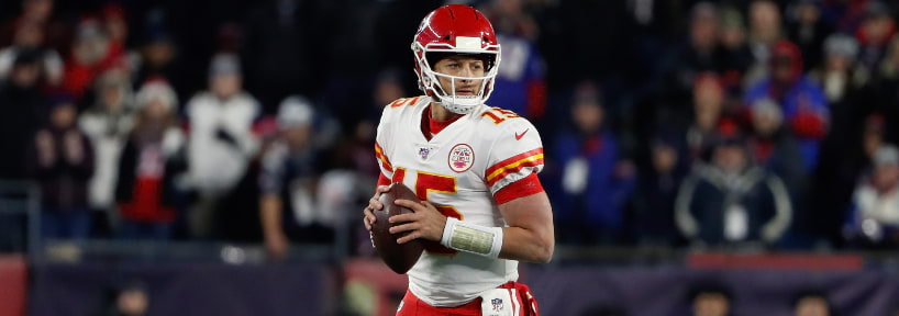 Best NFL Prop Bets for Chiefs vs. Raiders in Week 18